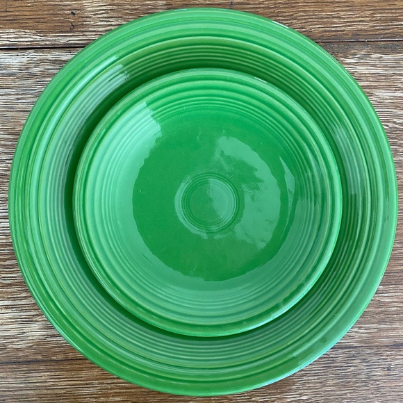 Fiesta Classic Rim 3-Piece Place Setting, Service for 1 - Picture 9 of 11